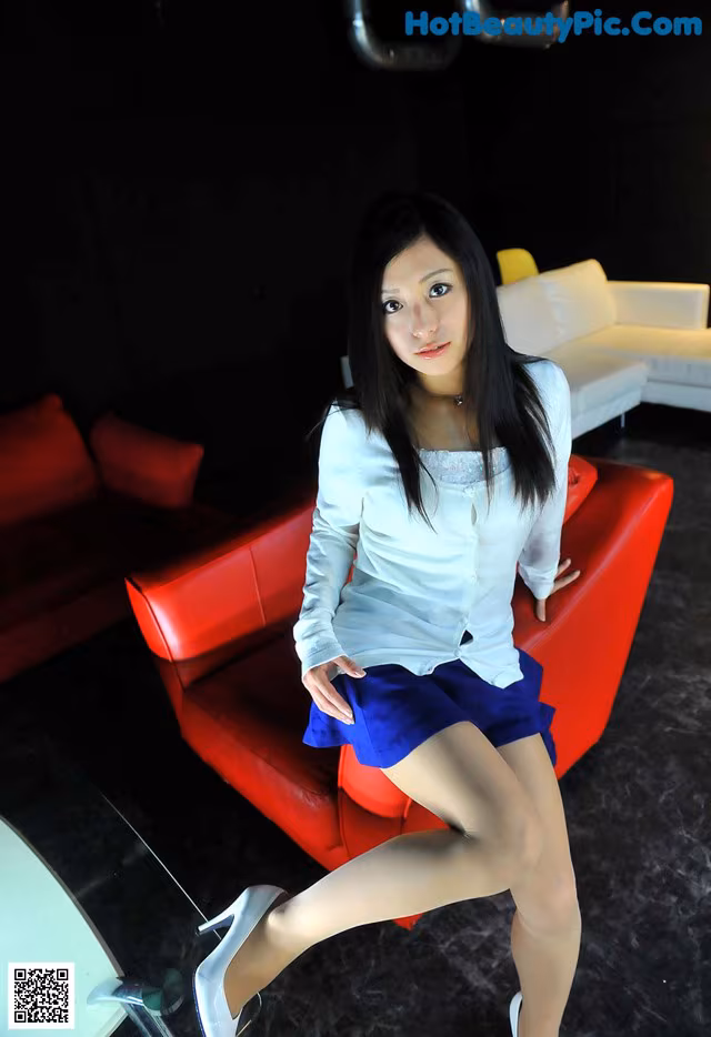 Eri Furuse - Empire Thai Ngangkang